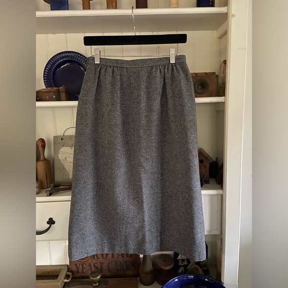 Pendleton - Picture 2 of 3